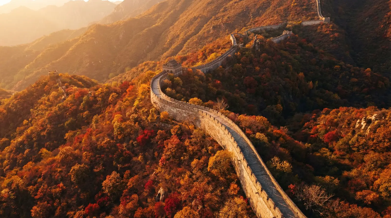 女教师日记3 秋日长城航拍全景